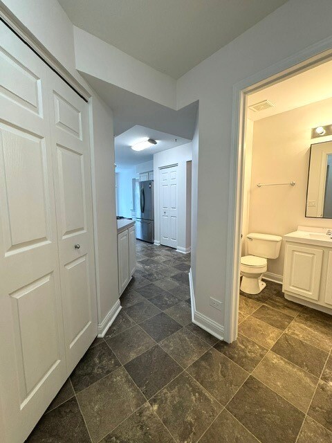 Building Photo - 2479 Frost Dr