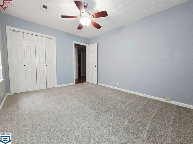 Building Photo - 1544 Pheasants Glen Dr