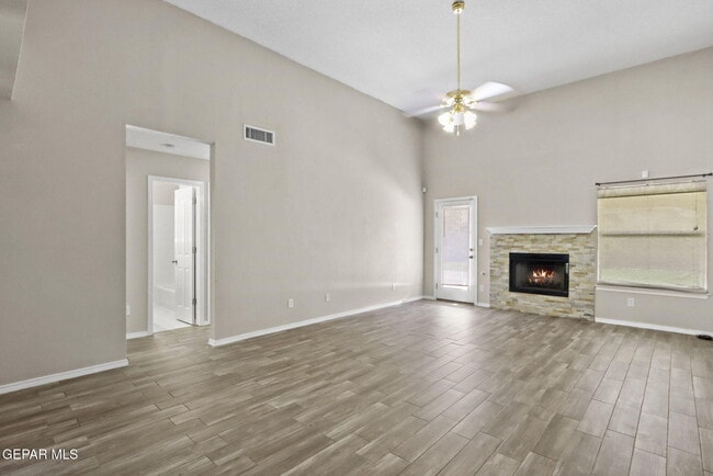 Building Photo - 11828 Mesquite Lake Ln