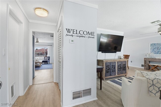 Building Photo - 2211 Bayview Rd