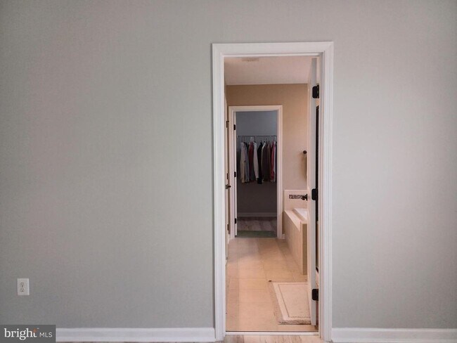 Building Photo - 25501 Emerson Oaks Dr