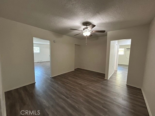 Building Photo - 685 E Vista Chino
