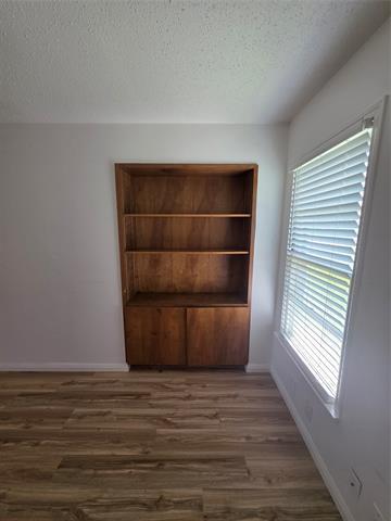 Building Photo - 308 Inez St