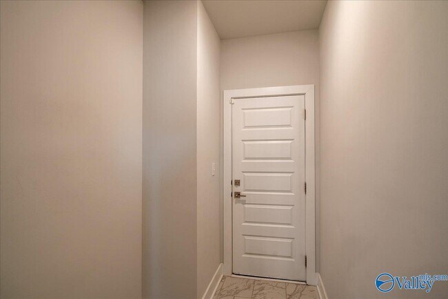 Building Photo - 14872 Demarie Ln