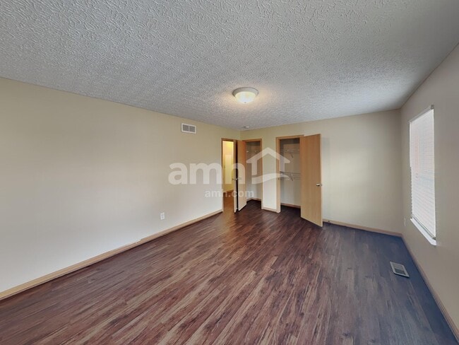 Building Photo - 7908 Windrift Pl