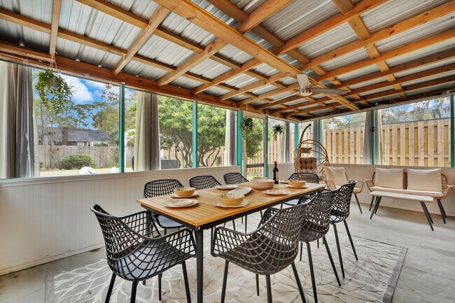 Building Photo - 1023 Brittlewood Dr