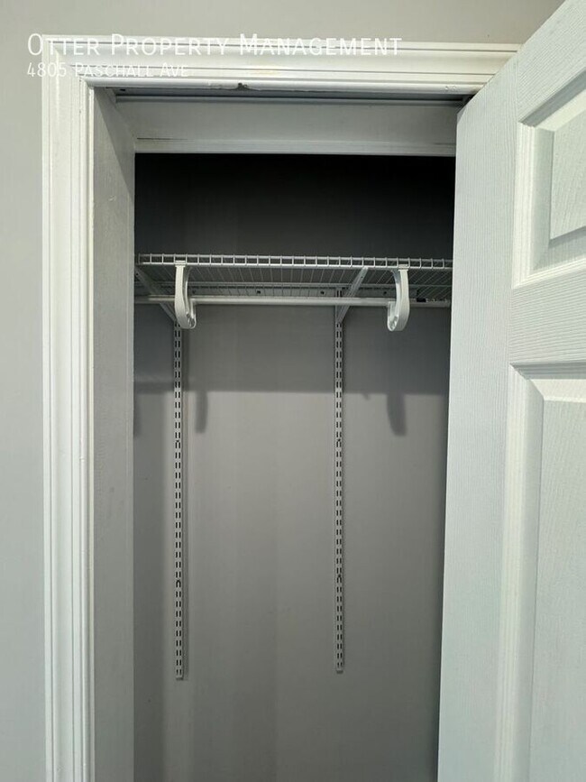 Building Photo - 4805 Paschall Ave