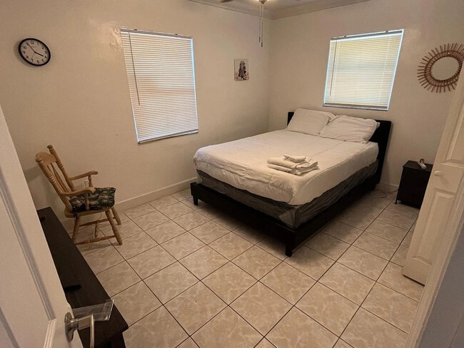 Building Photo - 9830 SW 183rd St