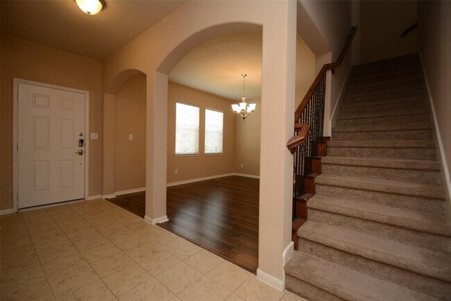 Building Photo - 21711 Tinsley Trails
