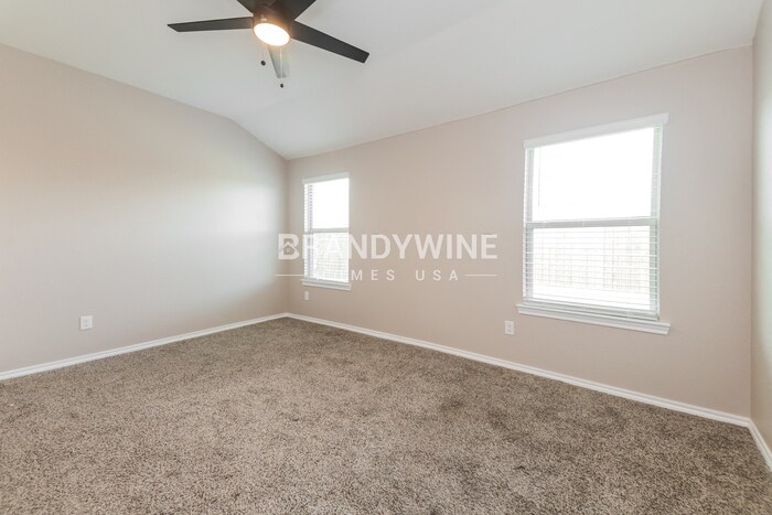 Building Photo - 1302 Community Way