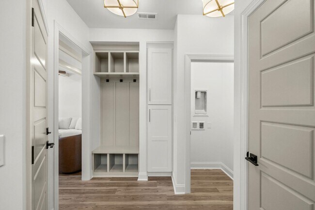 Building Photo - 113 ARBOR RIDGE CIR