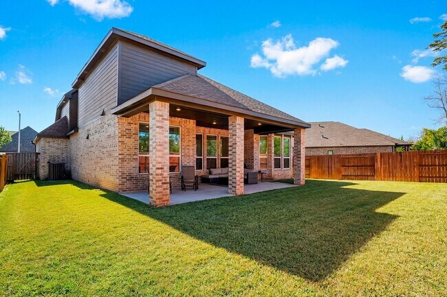 Building Photo - 662 Lost Maples Bend Ln