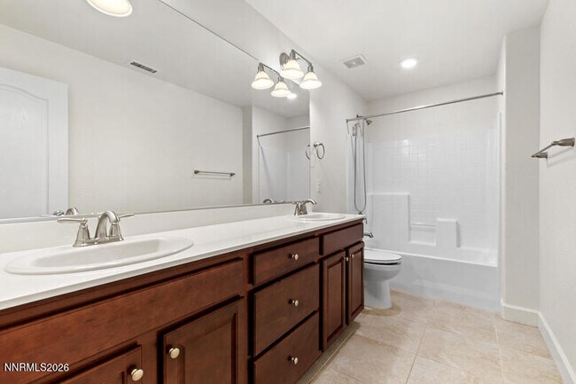 Building Photo - 7195 Souverain Ln