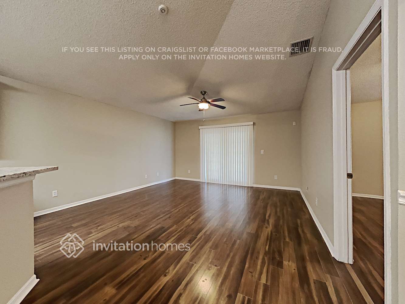 Building Photo - 4870 Manchester Dr