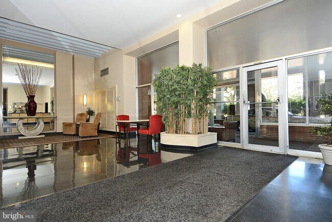 Building Photo - 2500 Q St NW