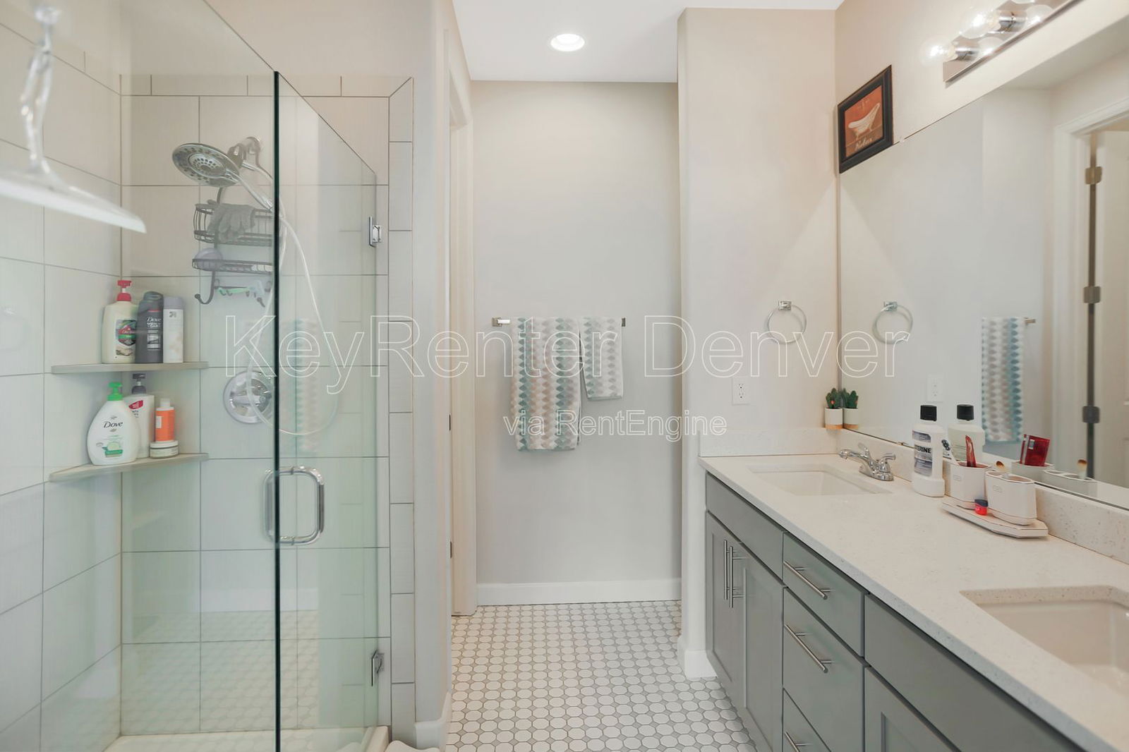 Building Photo - 270 S Langdale Ct