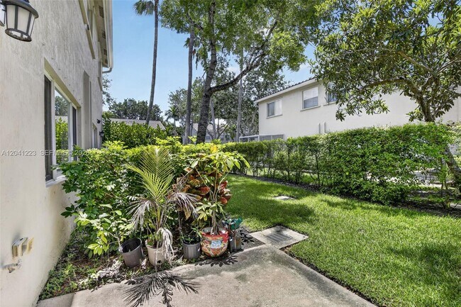 Building Photo - 13212 NW 7th Dr