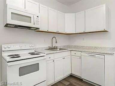 Building Photo - 1514 N Patterson Ave