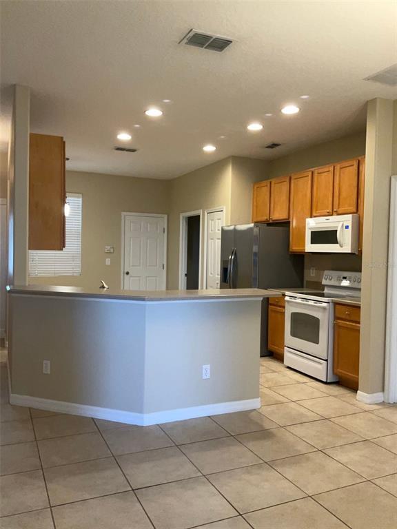 Building Photo - 5303 Cape Hatteras Dr