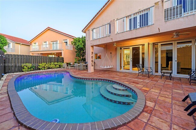 Building Photo - 15255 SW 108th Terrace