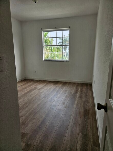 Building Photo - 12819 SW 135th Ter
