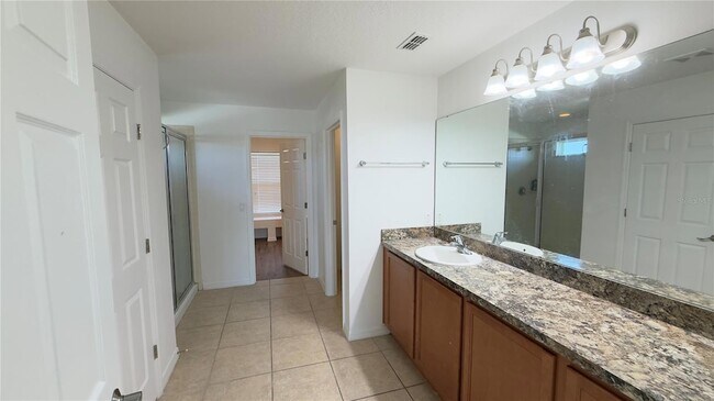 Building Photo - 2255 Sheboygan Pl