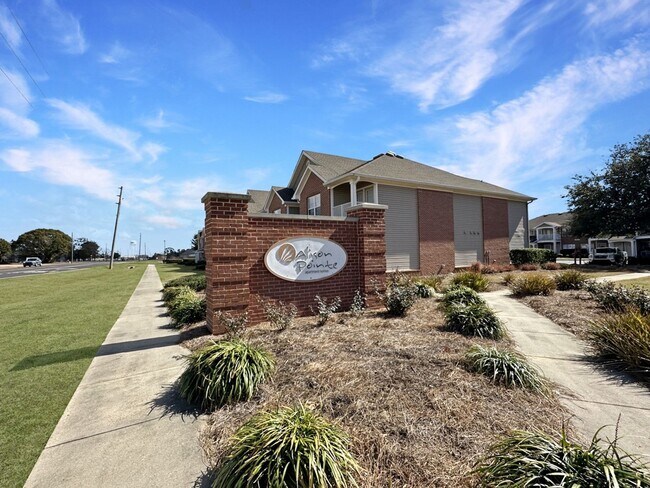 Building Photo - 19362 Chelsey Dr