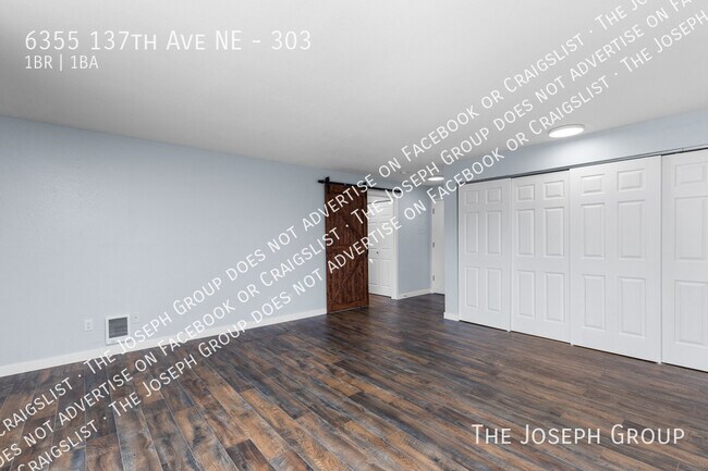Building Photo - 6355 137th Ave NE