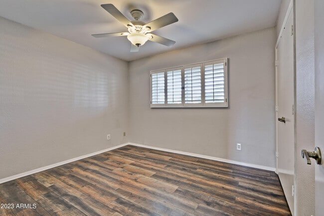 Building Photo - 6747 E Aire Libre Ln