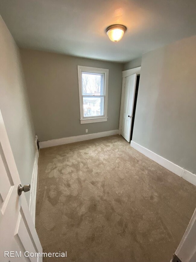 Building Photo - 3 br, 2 bath House - 336 N Adams Street