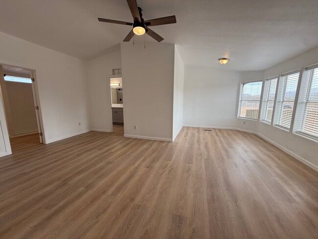 Building Photo - 46633 N 41st Ave