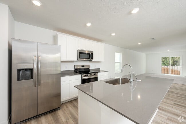 Bennet - Kitchen - Honor Meadows