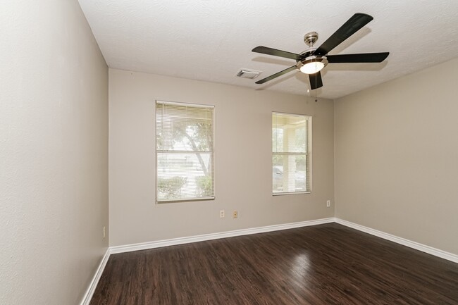 Building Photo - 11522 Moonlight Ridge Dr