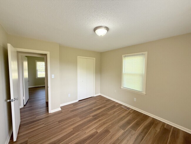 Building Photo - 315 Monroe Nunley Rd