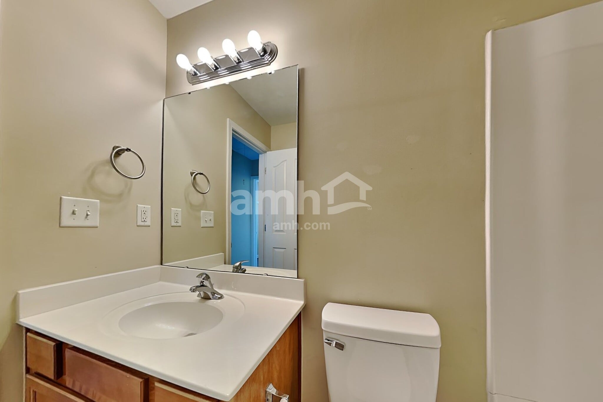 Building Photo - 13555 Aldenbrook Dr