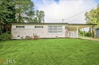 Building Photo - 22 Willow Dr