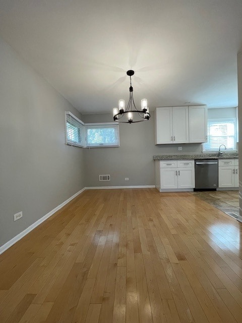 Building Photo - 431 Wilmette Ave