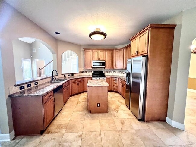 Building Photo - 16902 Sandy Reef Ct