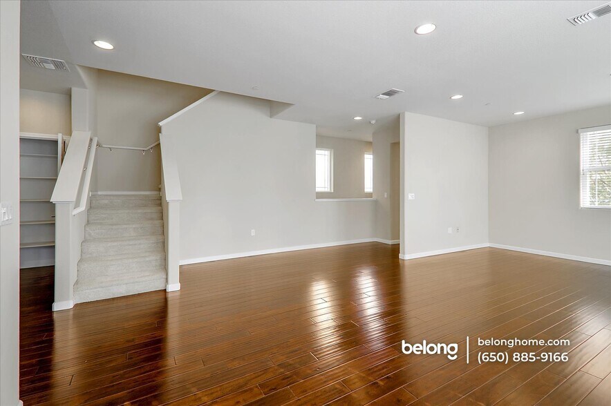 Building Photo - 40828 Tomales Terrace