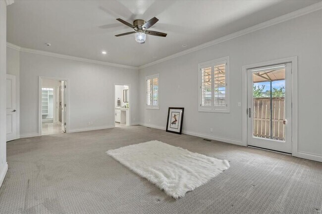 Building Photo - 6313 Glenbrook Ct