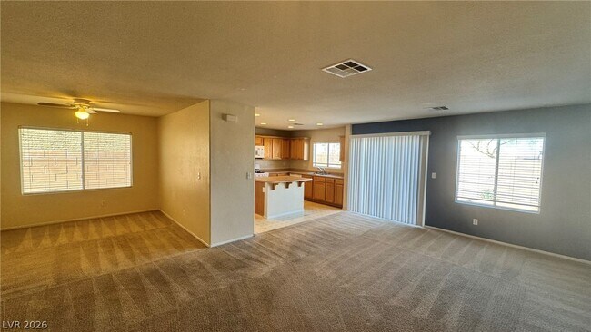 Building Photo - 3752 Autumn King Ave