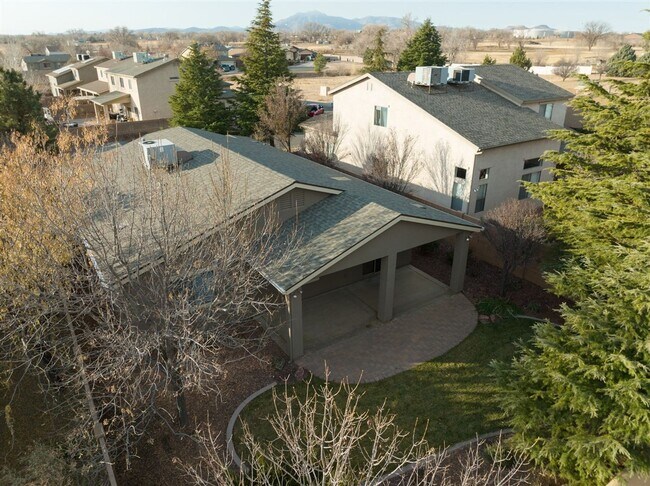 Building Photo - 4 bedroom 2 bath home in Highlands Ranch neighborhood in Chino Valley