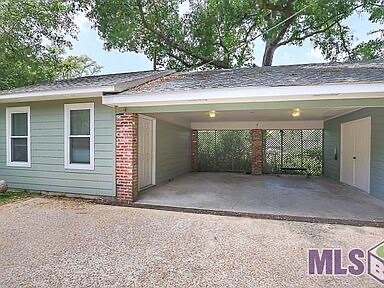 Building Photo - 225 LSU Avenue