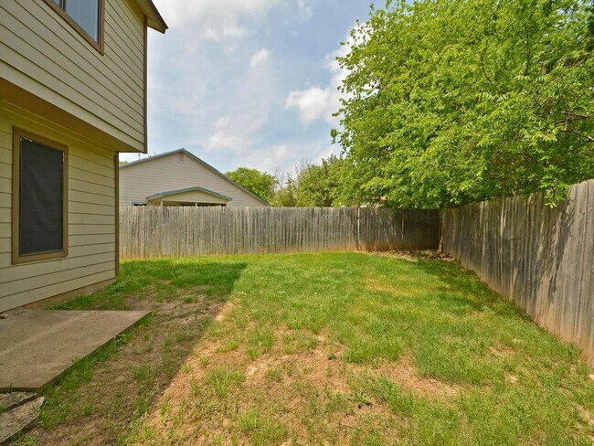 Building Photo - 9203 Kempler Dr