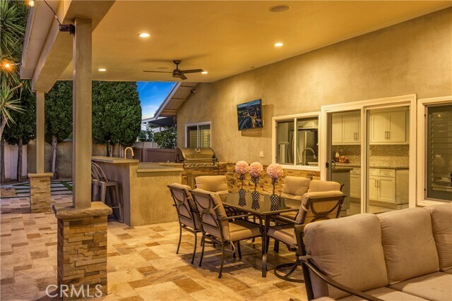 Building Photo - 1320 N Van Gogh Cir