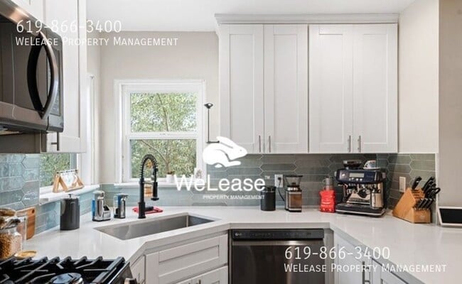 Building Photo - 5932 Estelle St