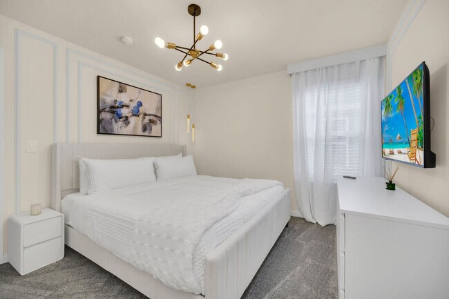 Building Photo - 16388 St Kitts Cir