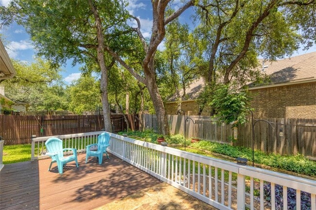 Building Photo - 9700 Spanish Wells Dr