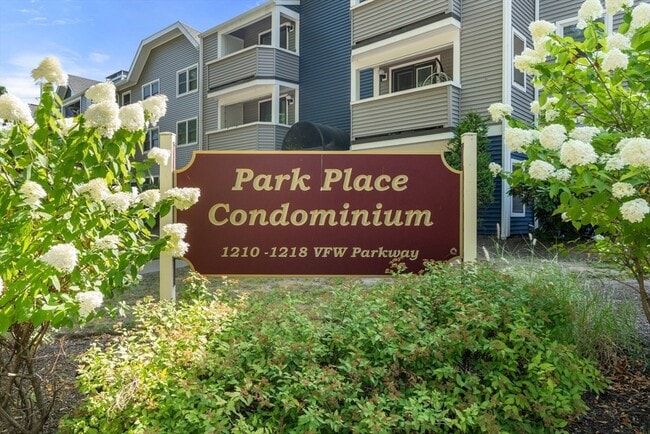 Building Photo - 1216 VFW Parkway