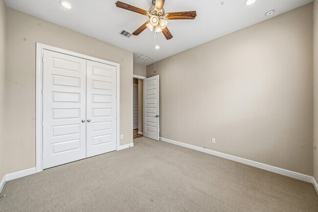 Building Photo - 9908 Prairie House Ln